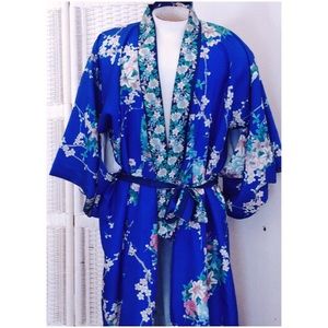 VINTAGE PURE SILK KIMONO